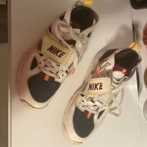 Nike huraches